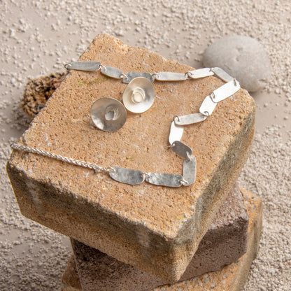 Anuish Earrings – Silver Bloom