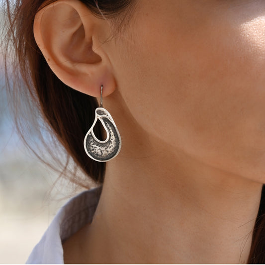 Affection Earrings – Silver Dust